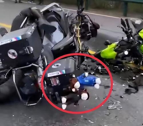 广东爆料摩托车撞车视频 第1张 广东爆料摩托车撞车视频 第1张